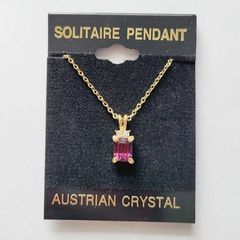 Purple Austrian Crystal Solitare Pendant Necklace Emerald Cut Gold Tone Delicate